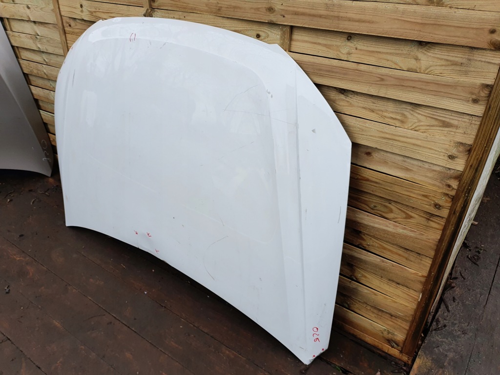 Капот крышка двигателя seat ateca 575 Недорого