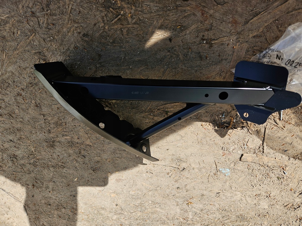 фото №1, Toyota supra кронштейн підсилювач перед передні