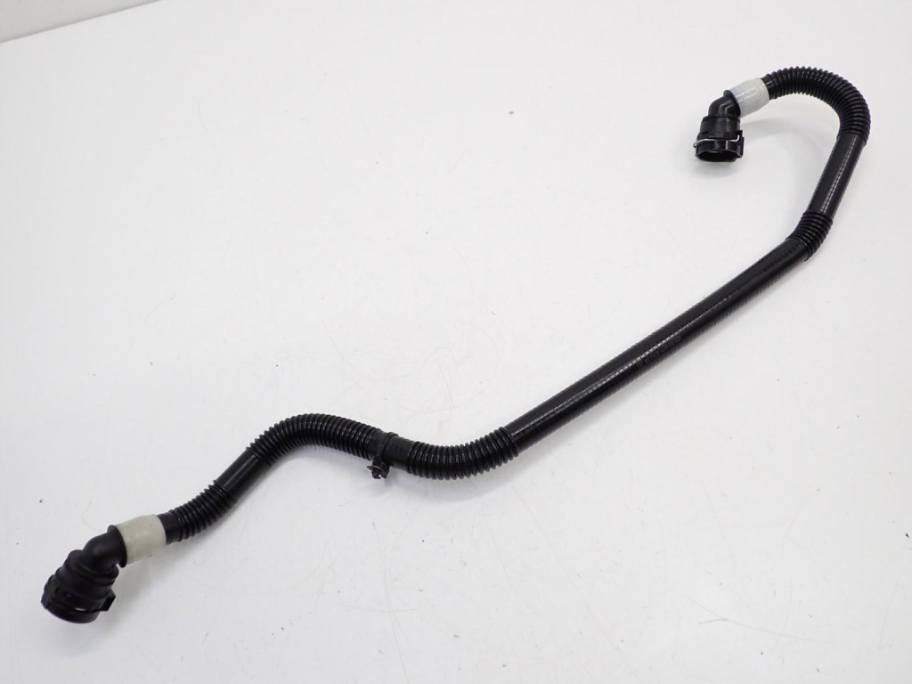 Купити Патрубок шланг трубка води 1629591-00-b tesla model 3 3d7 23r