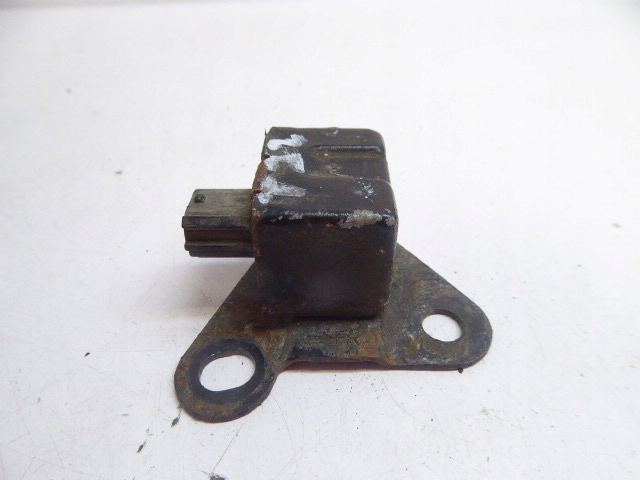 фото №10, Avensis t22 97-03 датчик удару подушка безпеки