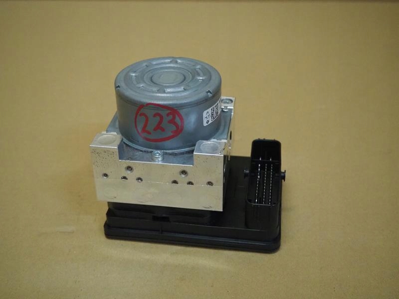 фото №1, Насос abs peugeot 2008 ii 1.2 thp