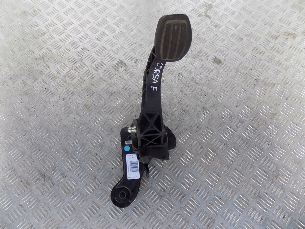 фото №1, Opel corsa f педаль сцепления 9824263080 19-