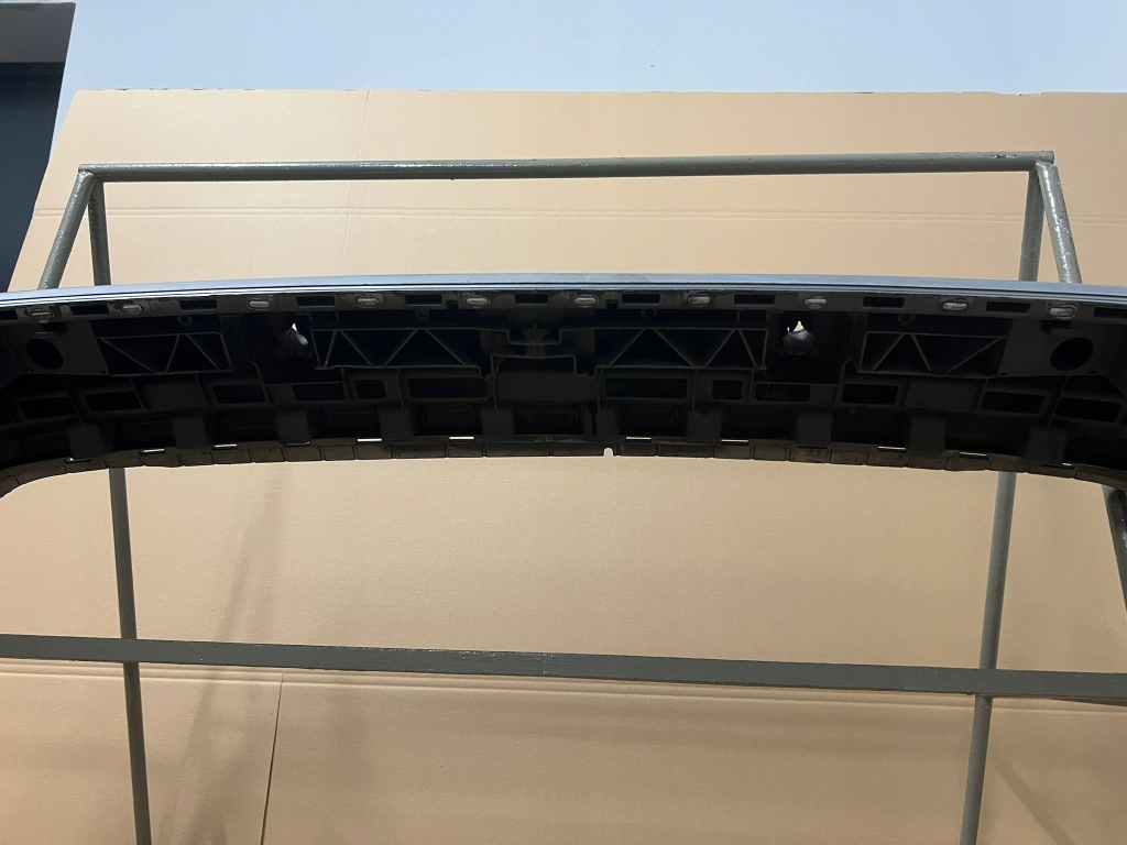 Audi a4 b7 kombi avant 2004 - 2007 бампер задня pdc 8e9807511 Оригінал