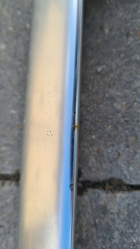 Skoda superb 2 08-15r универсал рейлинги кровельные 3t9860025 3t9860026 Доставка