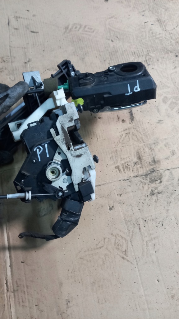 фото №3, Замок правый задняя ford mondeo 05r