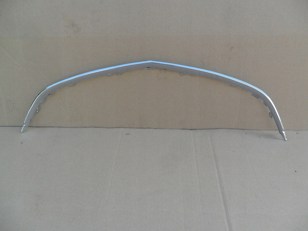 фото №1, Opel astra j 2009 2010 2011 2012 хром решётка