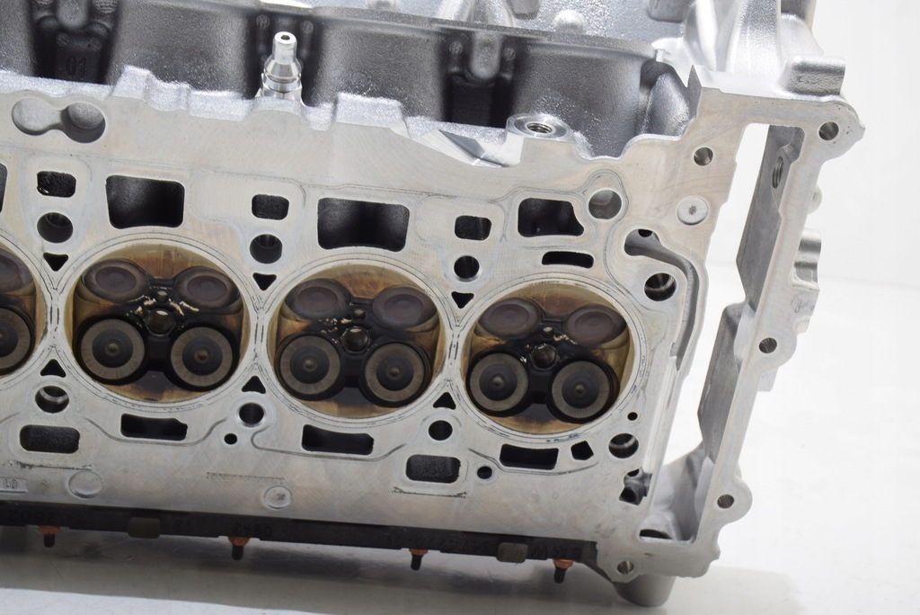 фото №9, Bmw f40 f44 f45 f48 f39 f56 f57 2,0t головка вали клапани b46 b48a20b