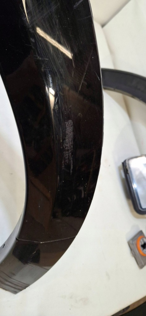 Молдинг накладка крыла левое  перед dodge ram 1500 200-2018 год 1td26trmad Недорого