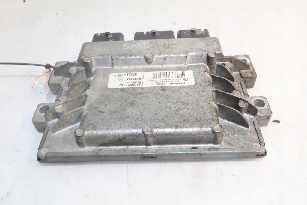 фото №4, Бортовой компьютер двигателя renault clio iii 1.2 8200522357