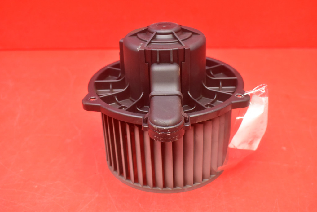 фото №4, Воздуходувка вентилятор обдув eu f00s330024 hyundai i20 1 i 1.1 crdi 75 km