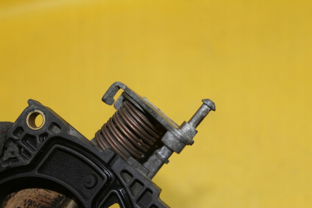 фото №5, Дросельна заслінка mazda vi 6 1.8 b vp2alu-ab