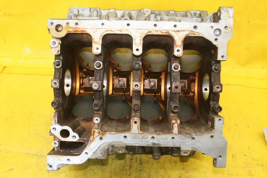 фото №9, Блок двигателя na stolik bfm a8 d3 4.2 v8