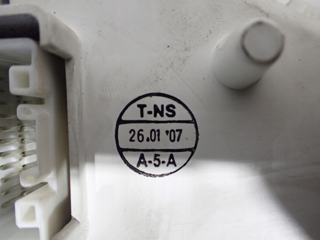 фото №7, Счетчик mitsubishi colt vi z30