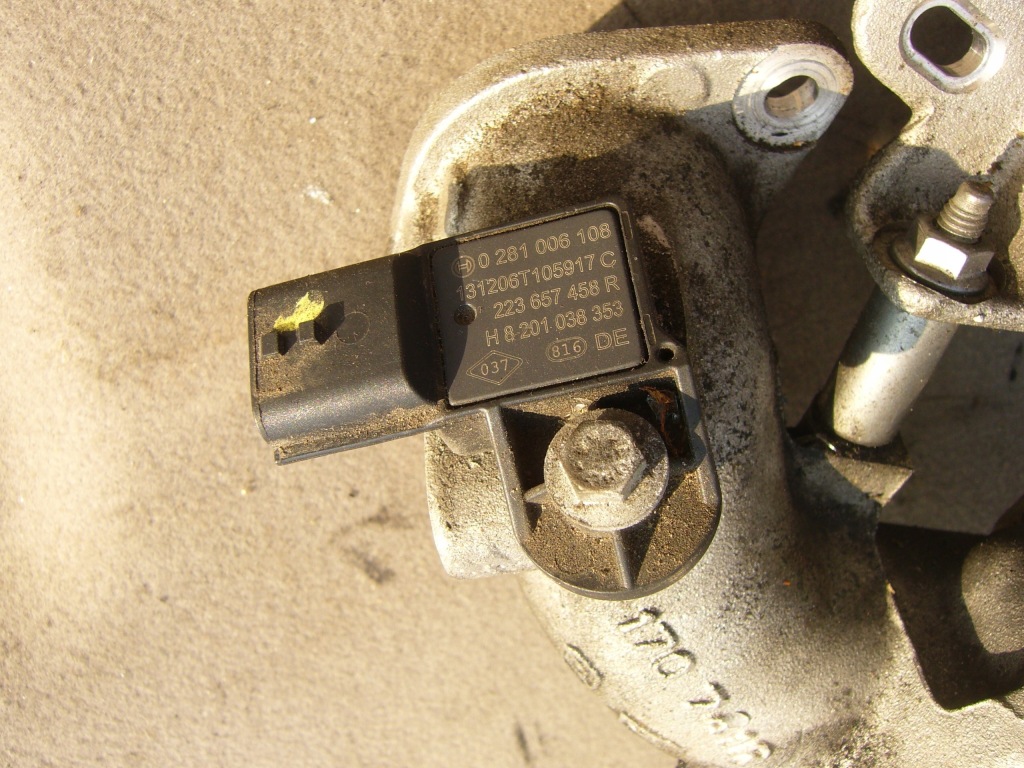 фото №1, Renault captur i 1.5 dci датчик наддува