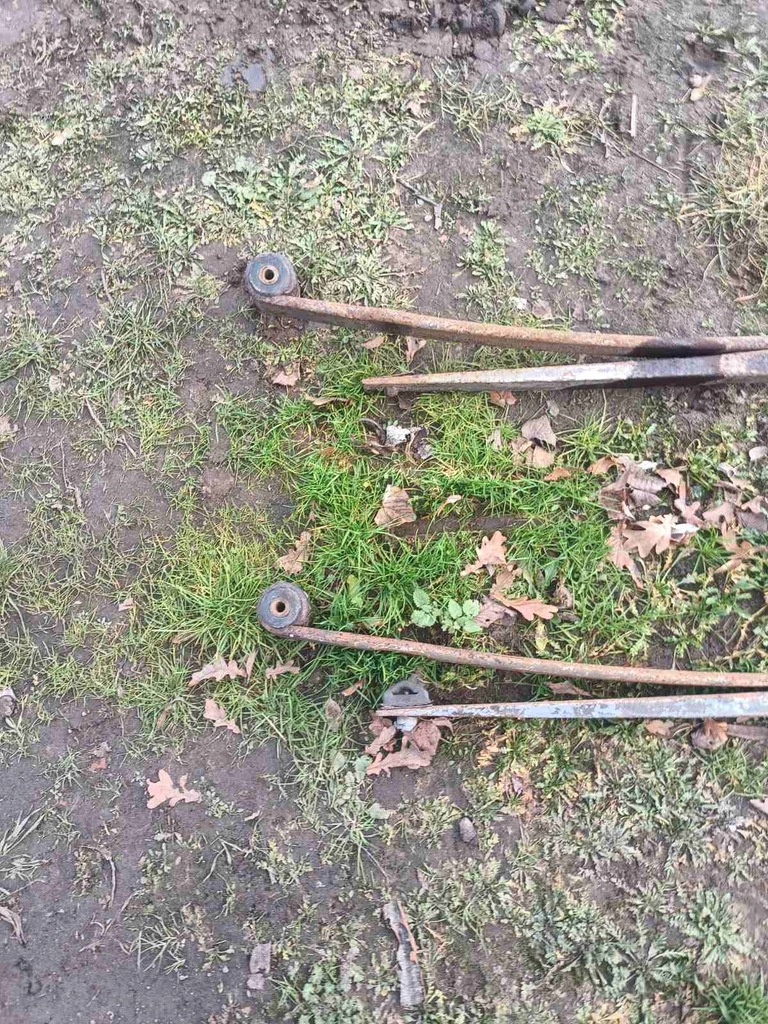 фото №4, Vw lt 35 2.4 рессоры po 4 щетки рессора do двойник