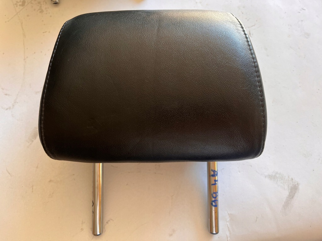 фото №1, Audi a4 b5 подголовник задняя правый