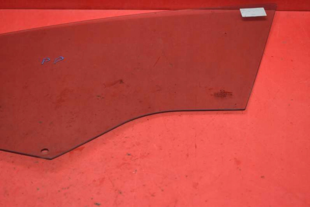 фото №8, Стекло боковая правая перед передняя peugeot 5008 1 i 09-13