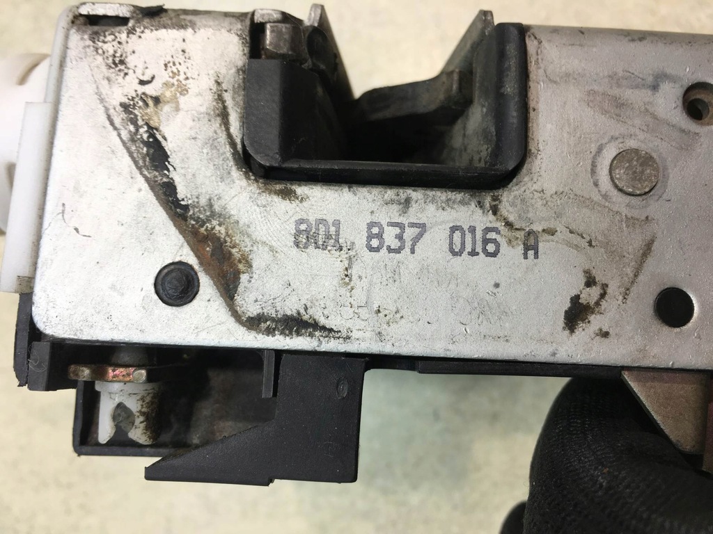 фото №6, Замок дверь правый перед a4 b5 5 pin 8d1837016a