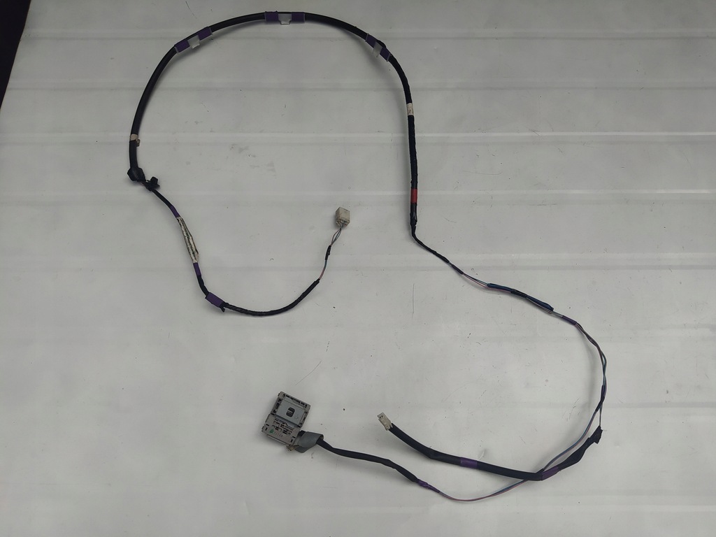 фото №1, Жгут потолочный - toyota yaris ii