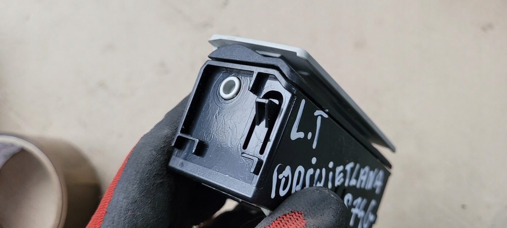 фото №7, S7 4g a7 попільничка ліва лівий задня світла підсвічена