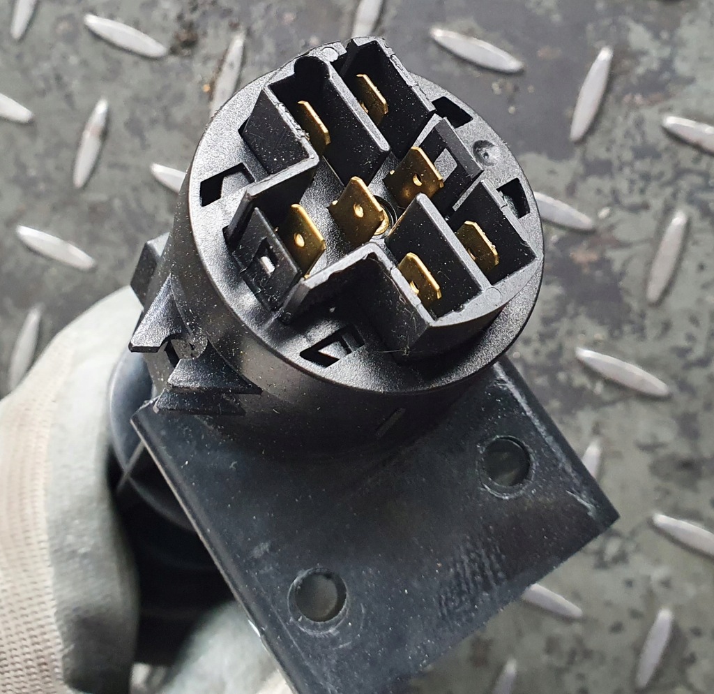 фото №2, Замок запалювання з ключ fiat brava