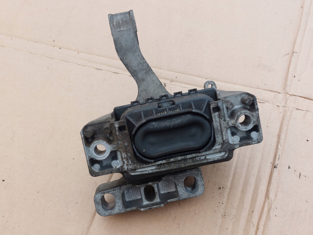 фото №5, Skoda octavia iii golf vii passat b8 кронштейн двигуна 1.6 tdi 5q0199262bh