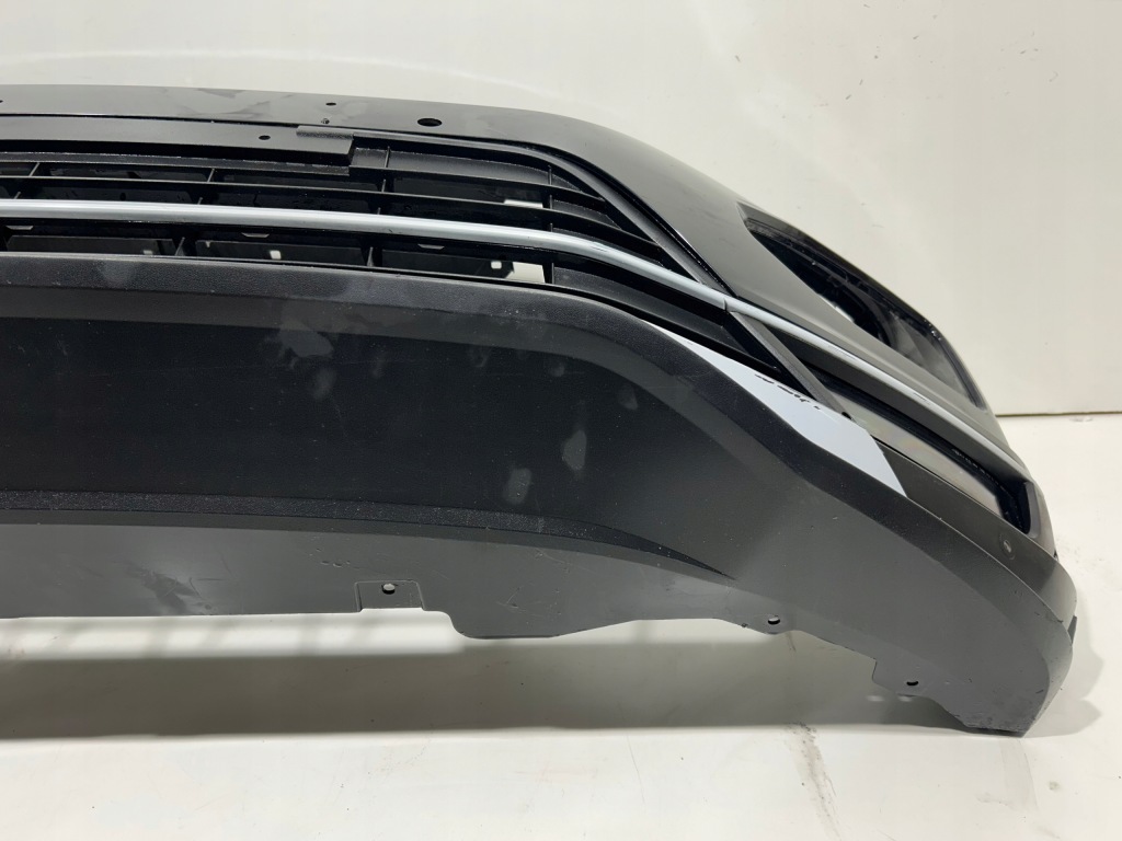 фото №12, Volkswagen vw t-roc r-line 2ga 17- бампер перед передній 2ga807221