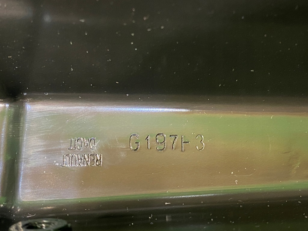 фото №12, Dacia duster ii кронштейн кронштейн крила лівий ліва перед 631471254r