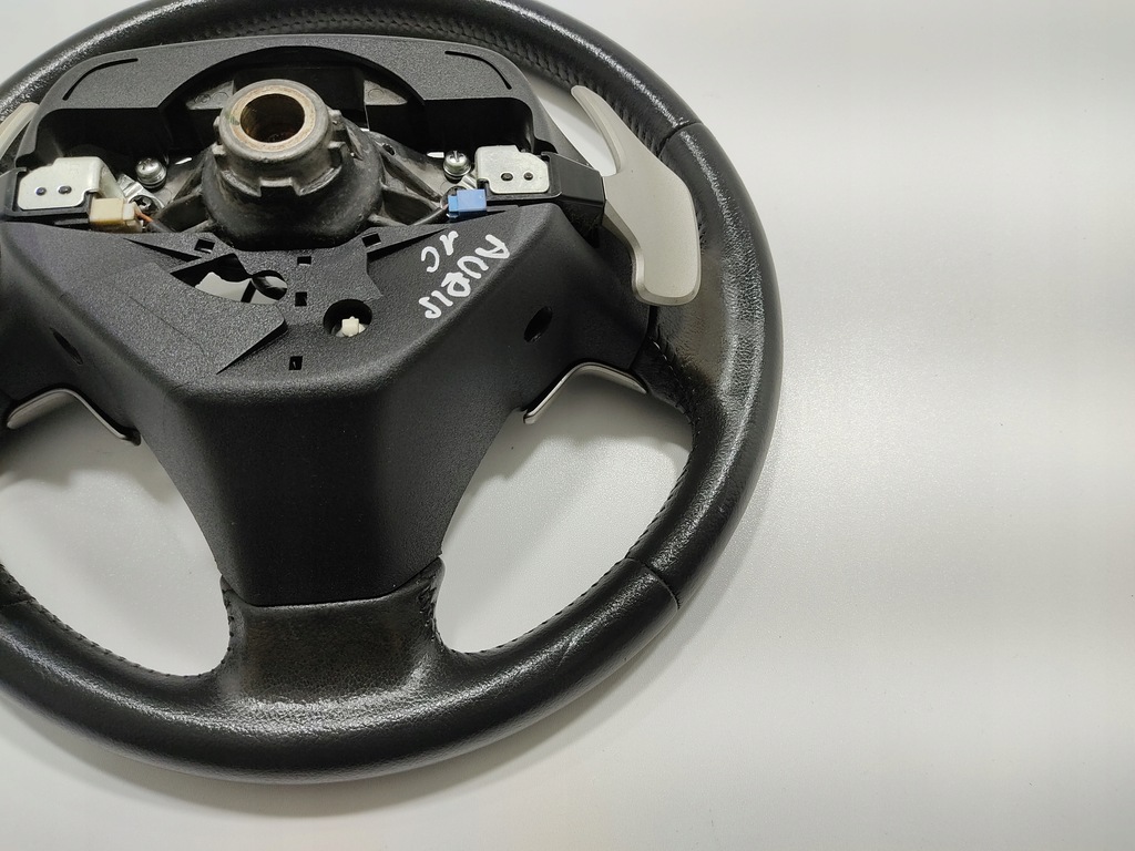 фото №10, Воздуховод многофункциональный лепестки переключения toyota auris i e15 2006-2009