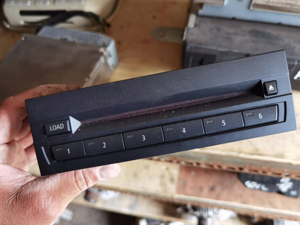 фото №1, Peugeot 3008 i 2009 панель / радіопрогравач cd/dvd/gps