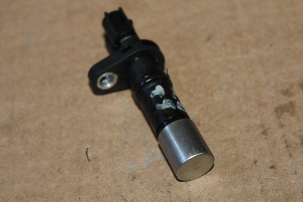 фото №6, Датчик положение вала коленчатого yaris ii 1.8 ts