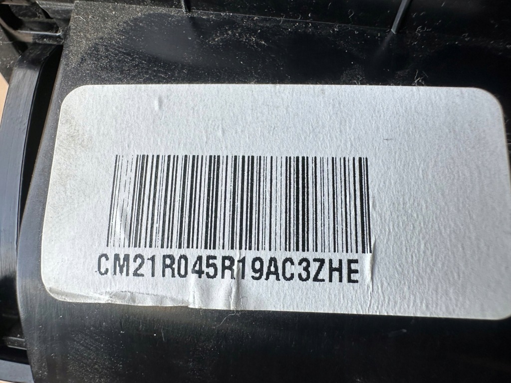 Ford s-max mk1 рестайлінг  роз'єм 12v попільничка cm21-r045r19-a Зі Шроту