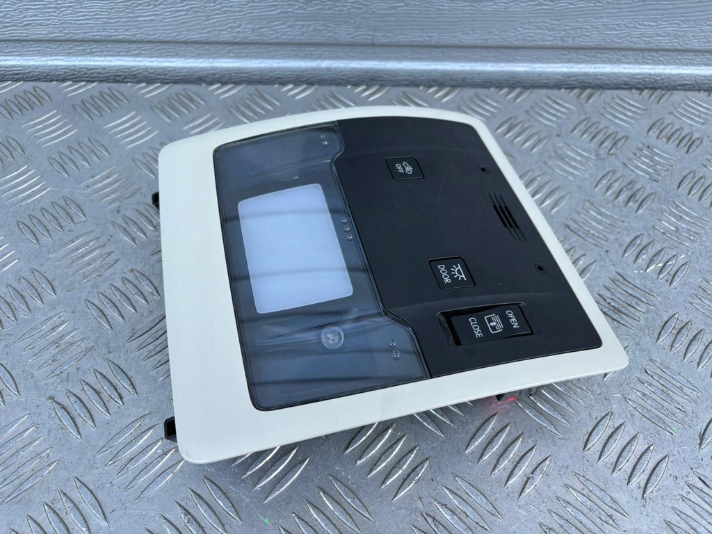 фото №1, Lexus nx лампа освітлювальна кабіни 2018r.