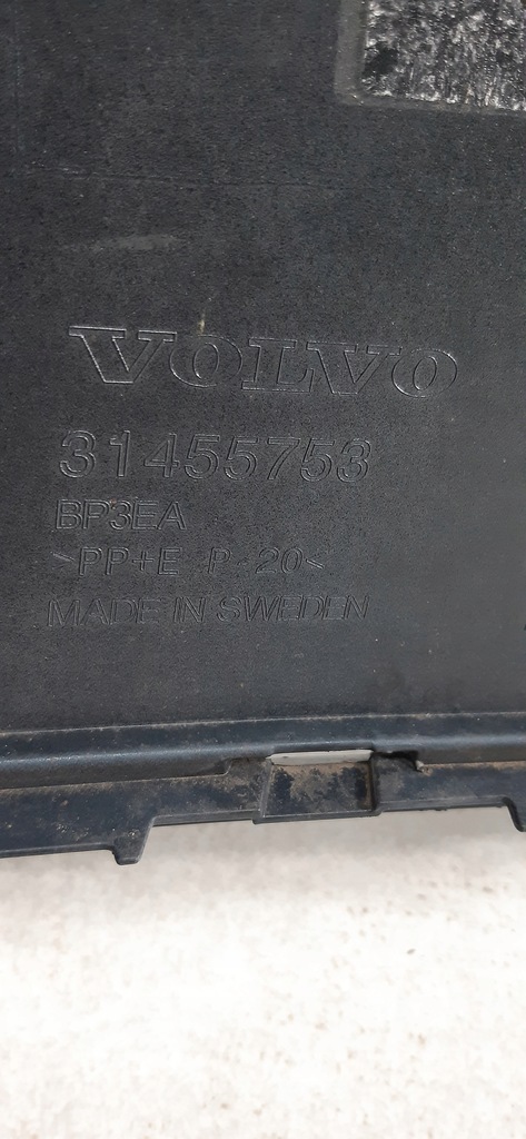 фото №11, Volvo v60 ii cross country бампер задний задняя 31455753