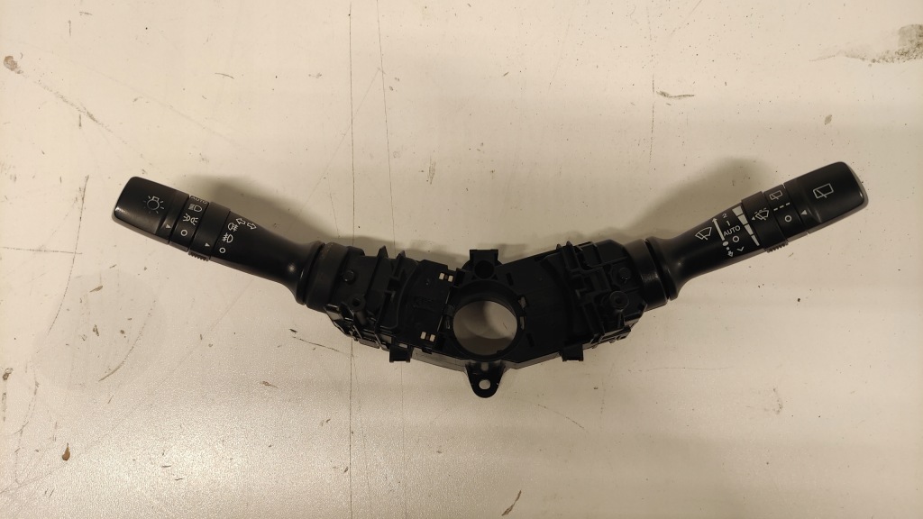 фото №1, Hyundai ix35 переключатель комбинированный свет авто 10-15 93410-1m631