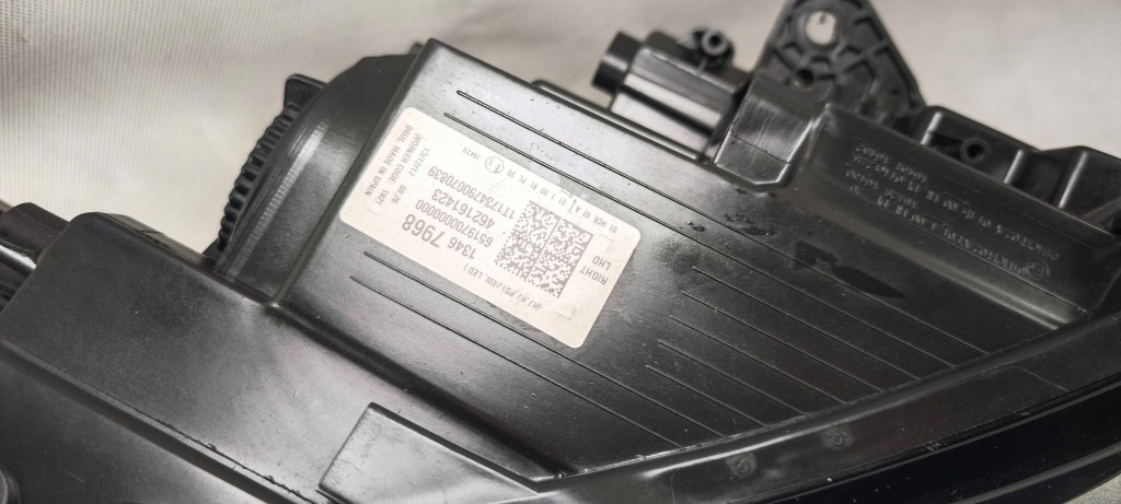 Opel crossland x фара led левая правый  комплект фара 13467968 13467967 в Украине