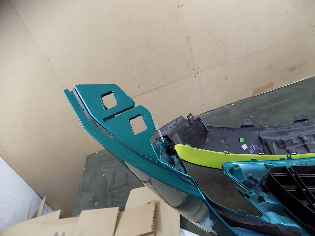 фото №13, Aston martin dbx 707 - бампер перед передній оригінал ny8317d957a