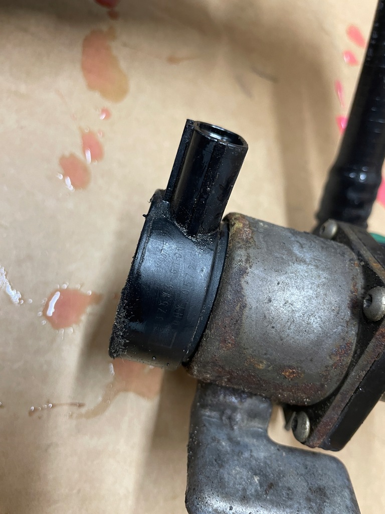 фото №9, Kia ev6 ioniq 5 клапан trójdrożny 375w3-gi000 з трубками шлангами