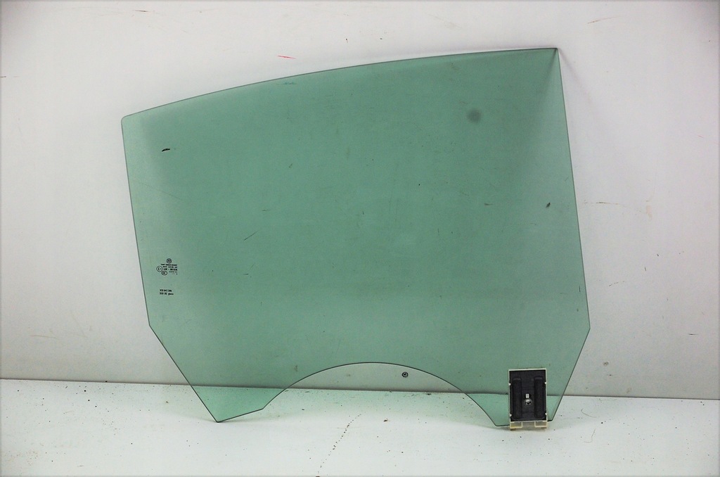 фото №1, Vw passat cc скло двері задня правий 3c8845206