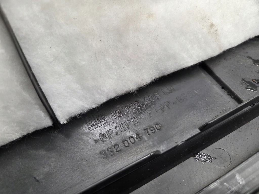 13150408 кронштейн задний левая полка opel astra h iii Доставка