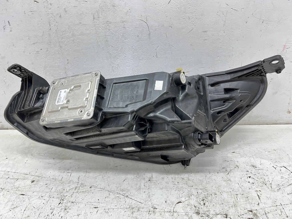 фото №5, Лампа правая перед full led ford focus mk iv rs