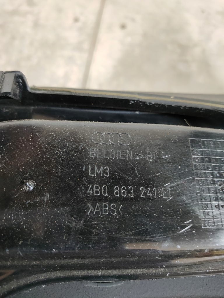 фото №6, Консоль тунель середній 4b0863241n audi a6 c5