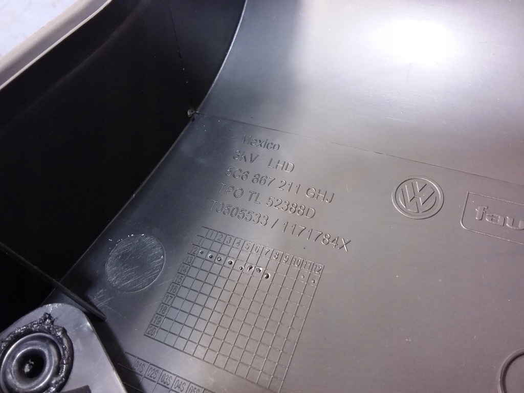 фото №4, Vw jetta vi обивка дверь задняя левая обшивка