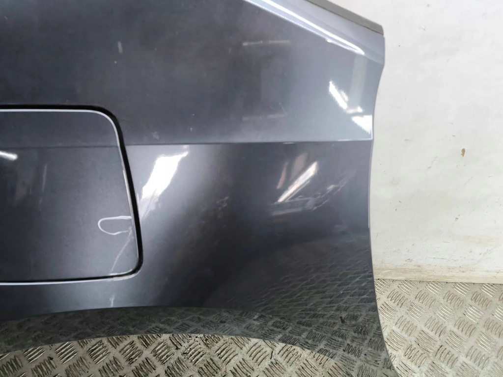 фото №12, Bmw i3 2017 правая сторона молдинг крыла заднего