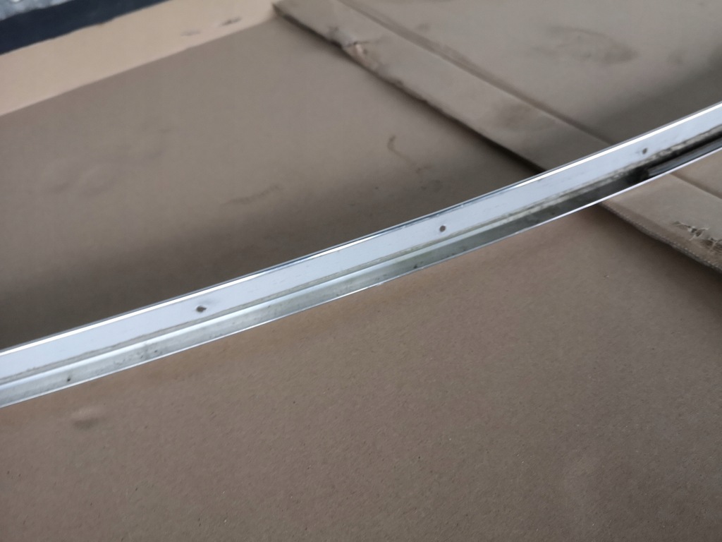 фото №12, Молдинг дахова хром права audi a8 d3 4e0853704b