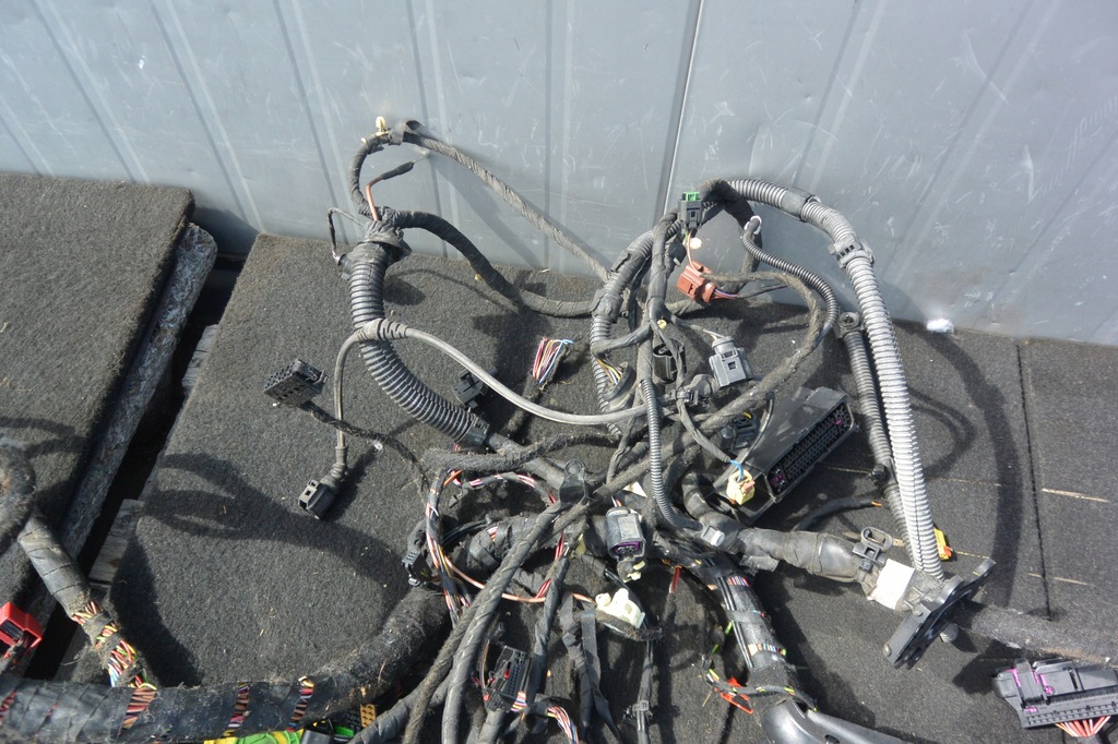 фото №4, Електропроводка cała пучок автоматична коробка передач 2.5 vw passat b7 usa