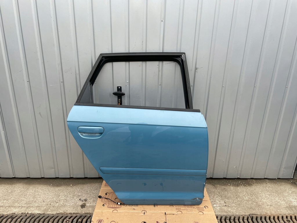 фото №1, Audi a3 8p hb lx5t дверь задние правое