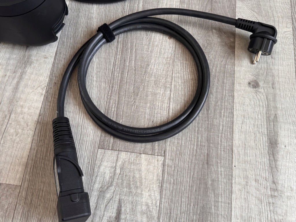 фото №6, Audi q8 e-tron повністю nowa зарядний пристрій мережева 22kw + трифазна мережа + шланг org.