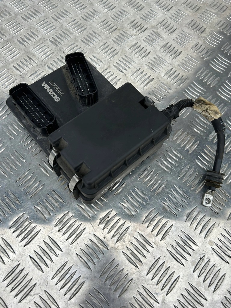 фото №1, Корпус коробка с предохранители scania r s