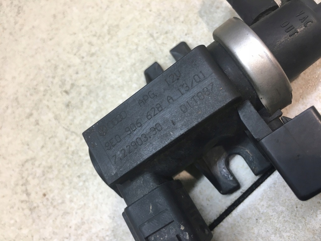фото №4, Клапан вакууму audi a4 b6 1.9 tdi 8e0906628a 7.22903.30